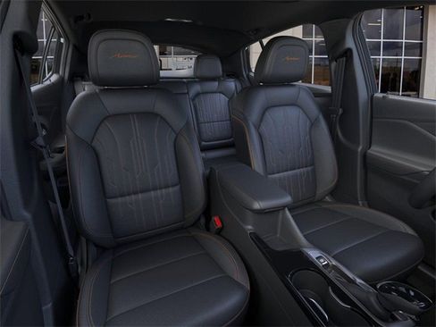 New 2025 Buick Envista Avenir image 16
