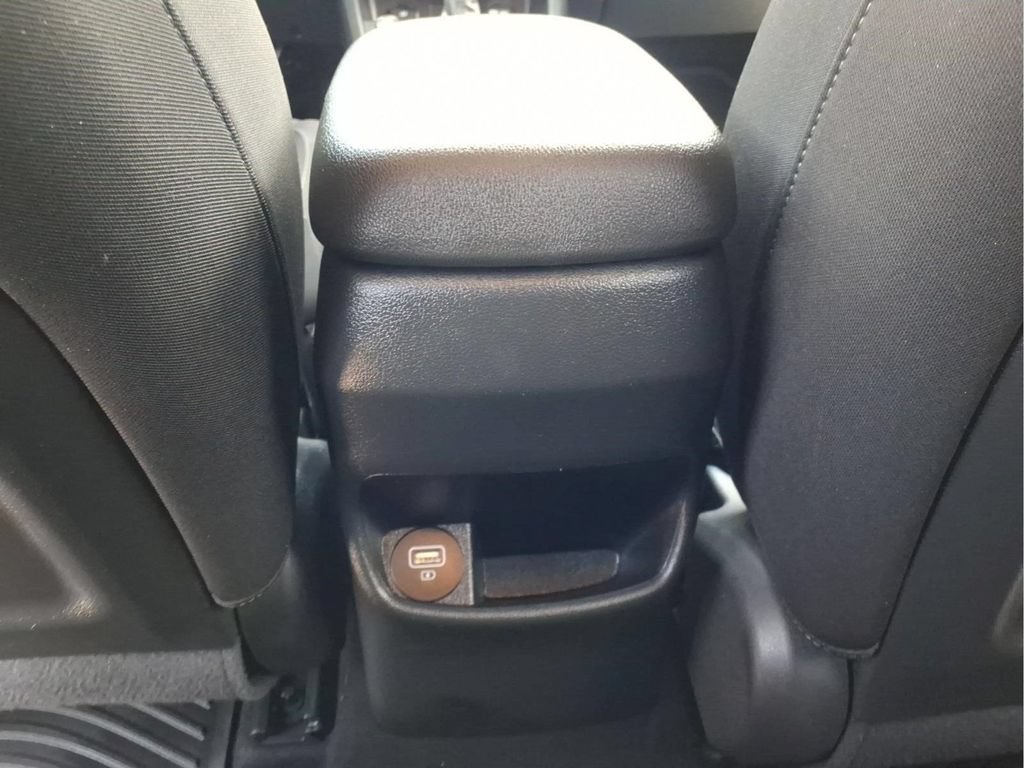 Used 2023 Hyundai Kona SEL w/ Cargo Package FWD image 13
