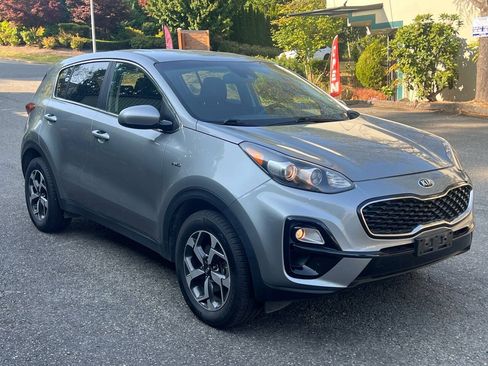 Used 2020 Kia Sportage LX AWD/4WD image 7