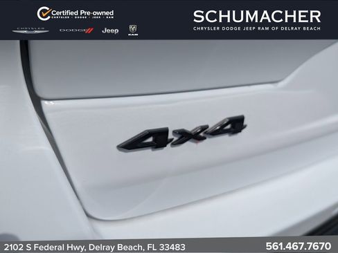 Certified 2024 Jeep Grand Cherokee Limited w/ Luxury Tech Group II AWD/4WD image 15