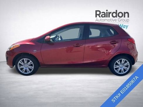 Used 2014 MAZDA MAZDA2 Sport FWD image 4