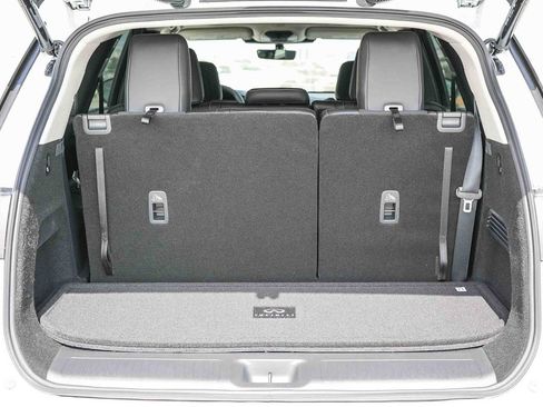 New 2026 INFINITI QX60 Luxe w/ Cargo Package image 12
