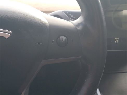 Used 2019 Tesla Model 3 Mid Range image 31