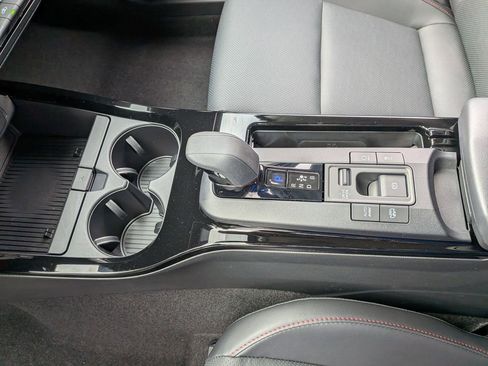 New 2026 Toyota Prius Plug-In Hybrid FWD image 14