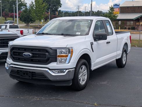 Used 2022 Ford F150 XL w/ Equipment Group 101A High RWD image 3