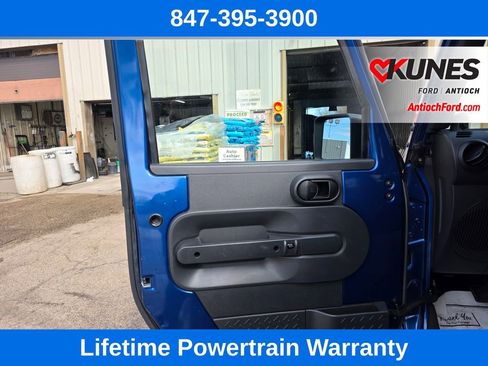 Used 2010 Jeep Wrangler Unlimited Sport image 14