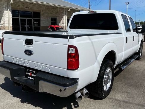 Used 2016 Ford F250 XLT w/ XLT Value Package image 5