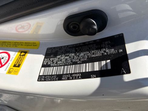 Used 2013 Toyota Highlander Limited FWD image 14