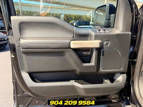 Used 2018 Ford F150 Lariat w/ Equipment Group 502A Luxury AWD/4WD image 20
