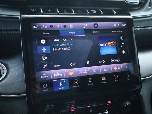 New 2025 Jeep Grand Cherokee Limited image 5