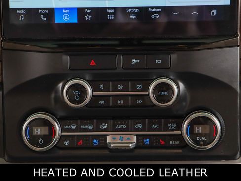 Used 2022 Ford Expedition Limited image 21