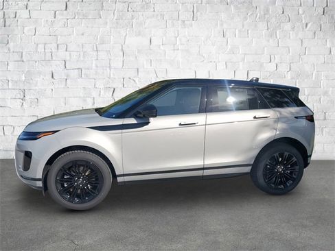Used 2025 Land Rover Range Rover Evoque S image 3