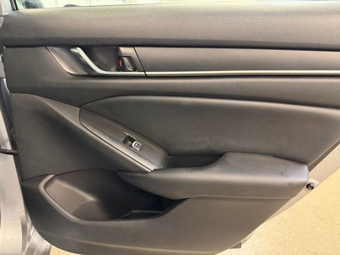 Used 2022 Honda Accord Sport image 24