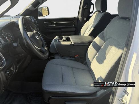 Used 2023 RAM 1500 Big Horn AWD/4WD image 12