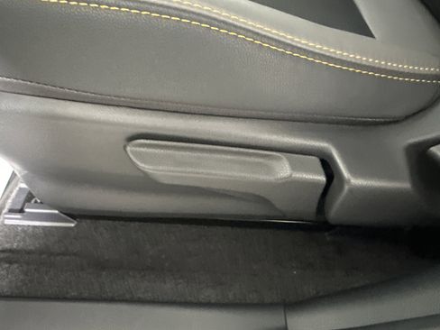 Used 2025 Subaru Crosstrek 2.5i Wilderness image 10