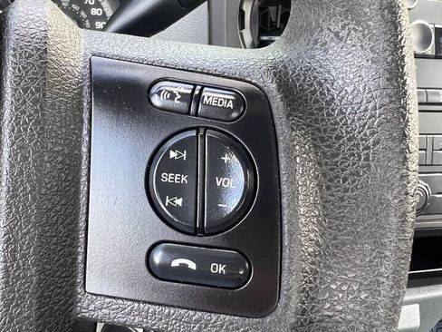 Used 2016 Ford F250 XL w/ Power Equipment Group RWD image 27