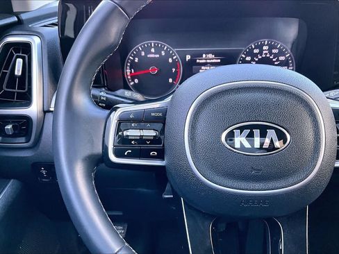Used 2021 Kia Sorento S w/ Panoramic Sunroof Package FWD image 24
