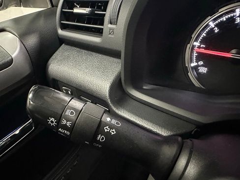 Used 2020 Toyota 4Runner Limited AWD/4WD image 21