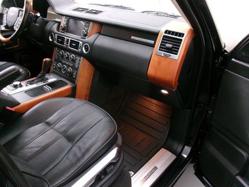 Used 2012 Land Rover Range Rover Supercharged w/ Silver Pack AWD/4WD image 29