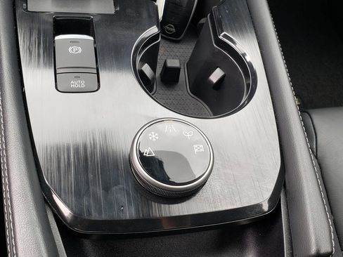 Certified 2023 Nissan Rogue SL w/ SL Premium Package image 40