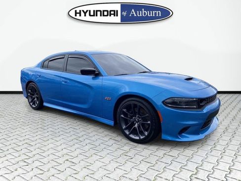 Used 2023 Dodge Charger Scat Pack w/ Plus Group RWD image 2