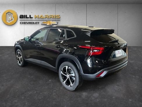 New 2026 Chevrolet Trax RS image 12