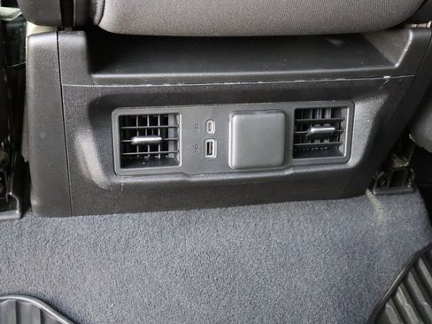 Used 2022 Chevrolet Silverado 1500 RST image 18