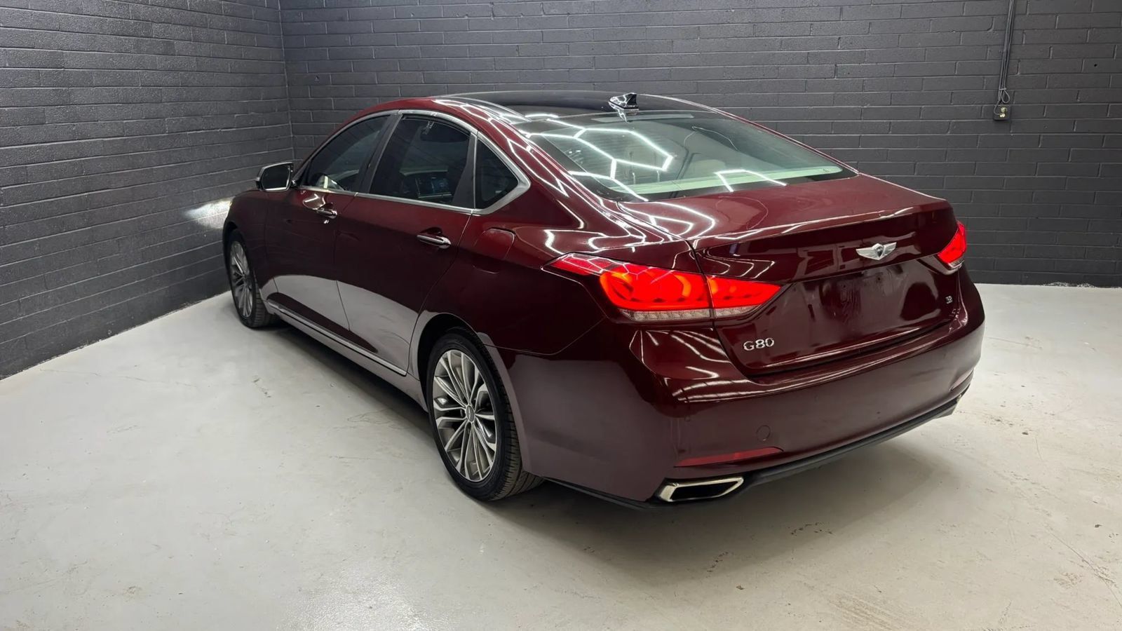 Used 2015 Hyundai Genesis 3.8 w/ Option Group 04 RWD image 3