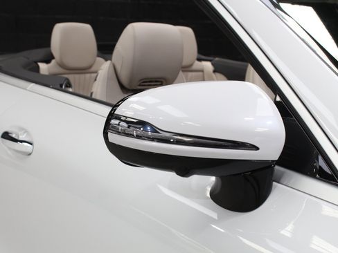 Used 2023 Mercedes-Benz E 450 Cabriolet image 23