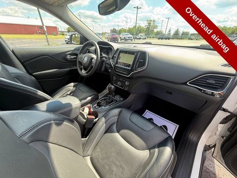 Used 2022 Jeep Cherokee Latitude Lux w/ Sun & Sound Group AWD/4WD image 46