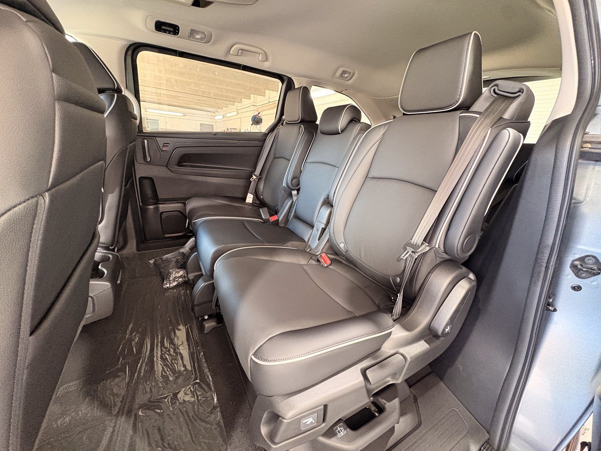 New 2027 Honda Odyssey Touring image 10