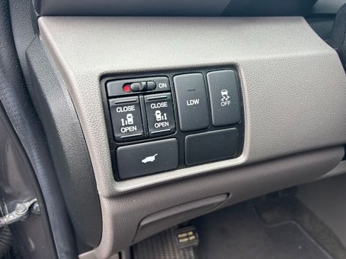 Used 2014 Honda Odyssey EX-L image 8