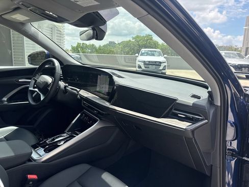 Certified 2025 Audi Q5 Premium w/ Premium Plus AWD/4WD image 13