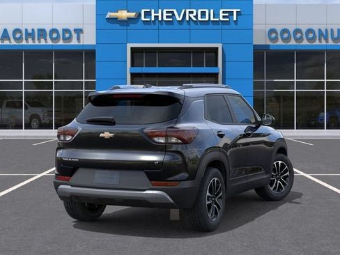 New 2026 Chevrolet TrailBlazer LT FWD image 4