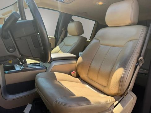 Used 2013 Ford F150 Lariat w/ Lariat Chrome Pkg AWD/4WD image 10