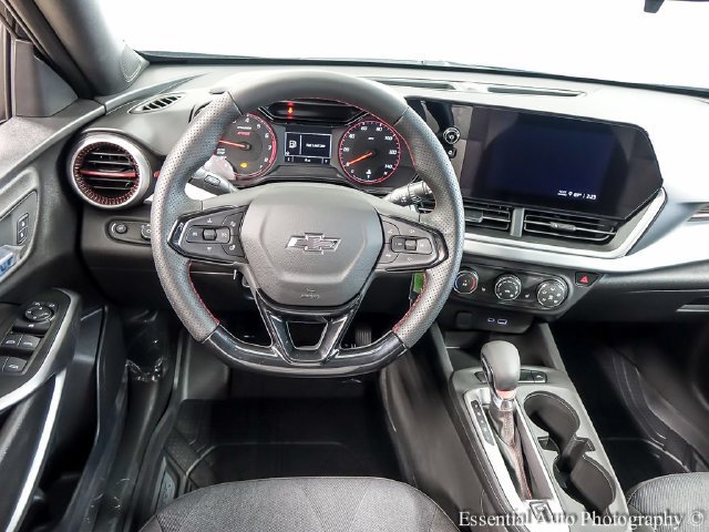 New 2026 Chevrolet Trax RS FWD image 12