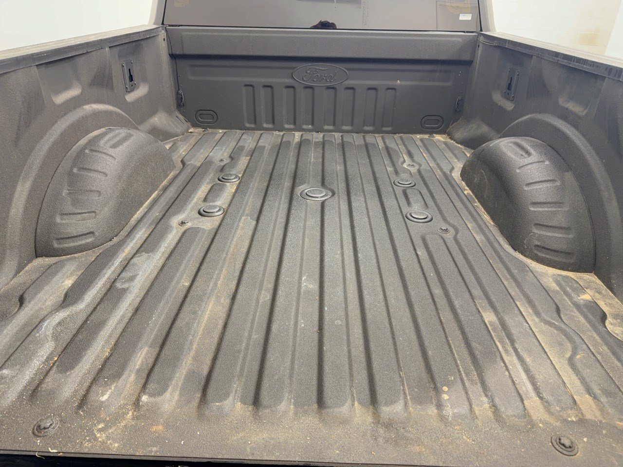 Certified 2022 Ford F350 Platinum w/ Tremor Off-Road Package AWD/4WD image 28