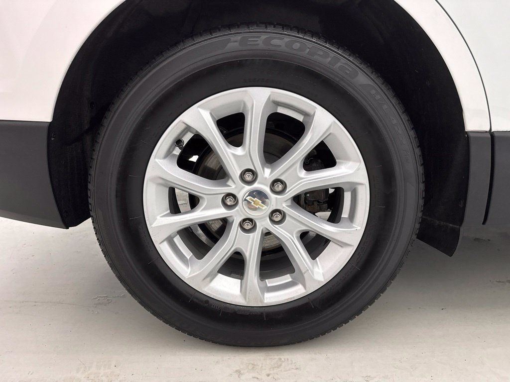 Used 2020 Chevrolet Equinox LS AWD/4WD image 9