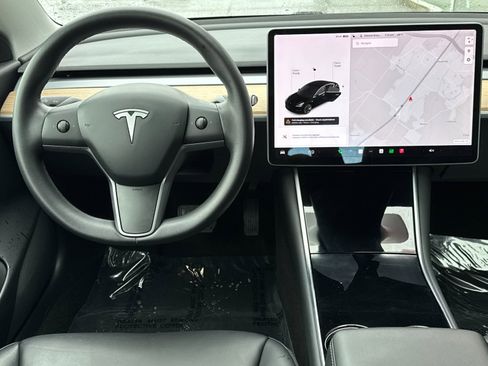 Used 2020 Tesla Model 3 Long Range image 12