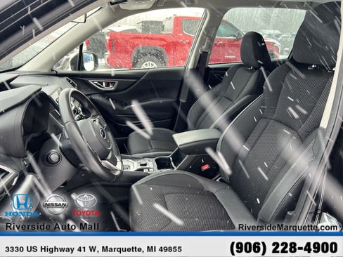Used 2023 Subaru Forester Premium AWD/4WD image 15