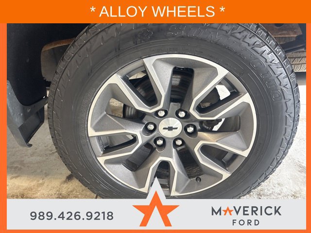 Used 2020 Chevrolet Silverado 1500 RST AWD/4WD image 29