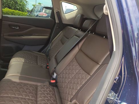 Certified 2024 Nissan Murano Platinum w/ Cargo Package FWD image 11
