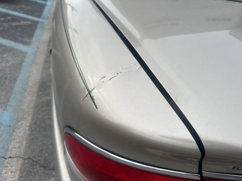 Used 2000 Buick Century Custom w/ Premium Opt Pkg image 19