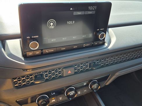 Used 2025 Honda Accord LX image 16