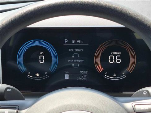 Used 2025 Hyundai Tucson SEL FWD image 11