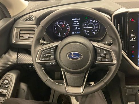 Used 2025 Subaru Ascent Premium AWD/4WD image 15