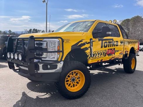 New 2024 Ford F250 XLT AWD/4WD image 3
