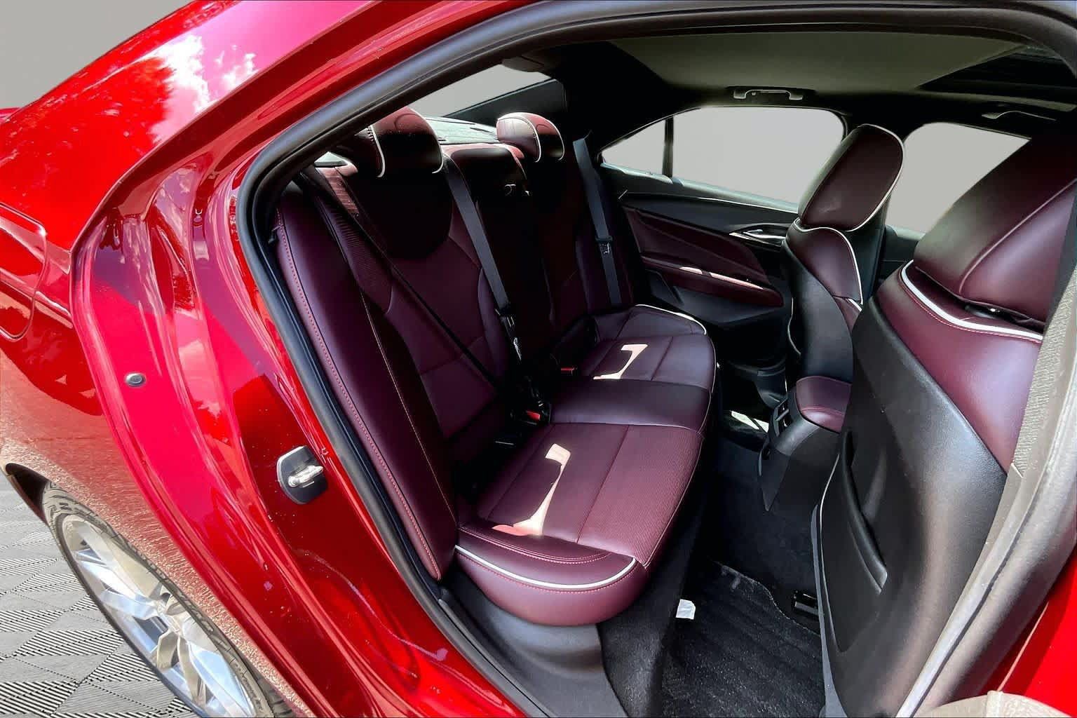 Used 2022 Cadillac CT4 V w/ Technology Package RWD image 39