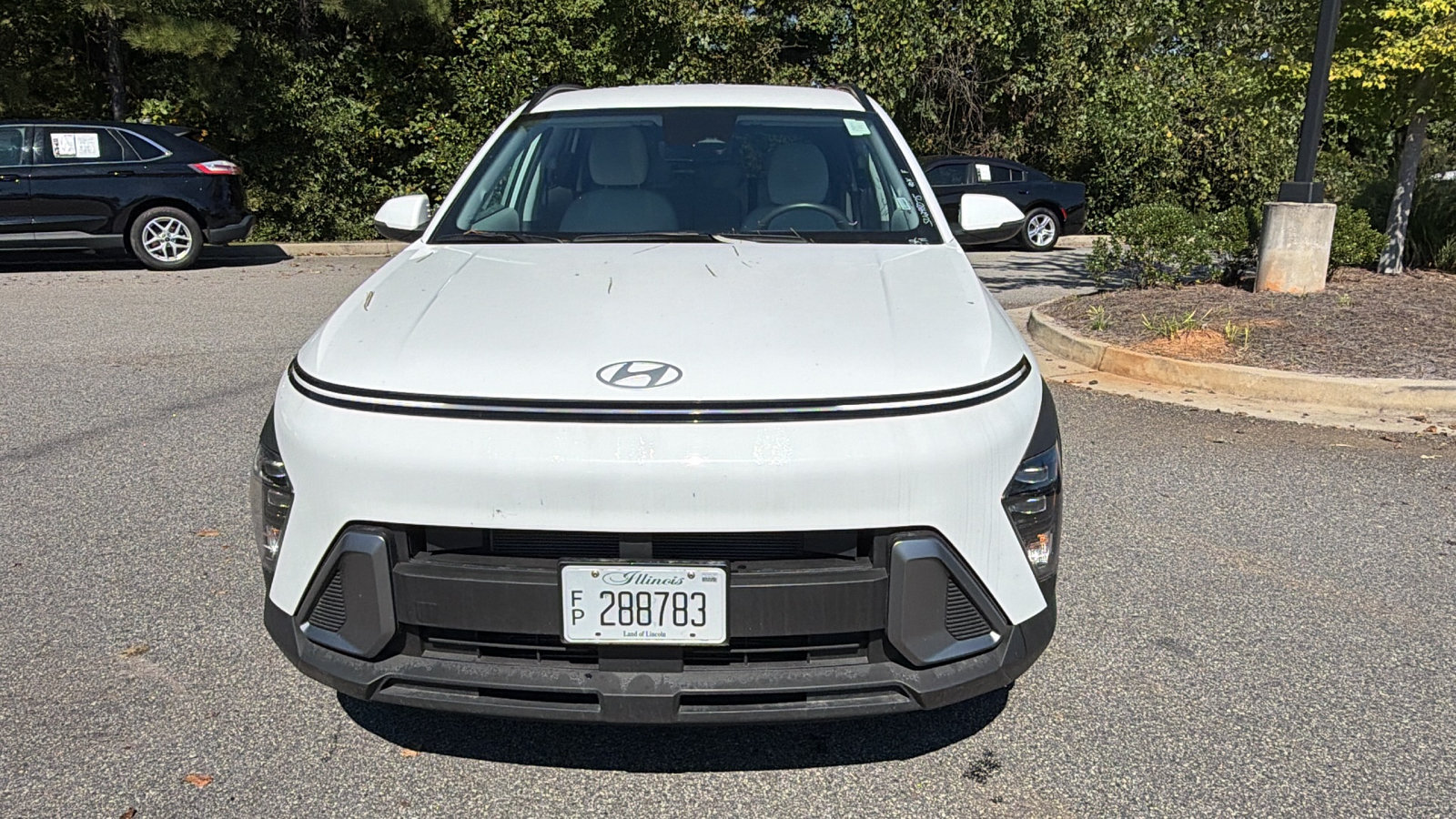 Used 2025 Hyundai Kona SEL AWD/4WD image 3