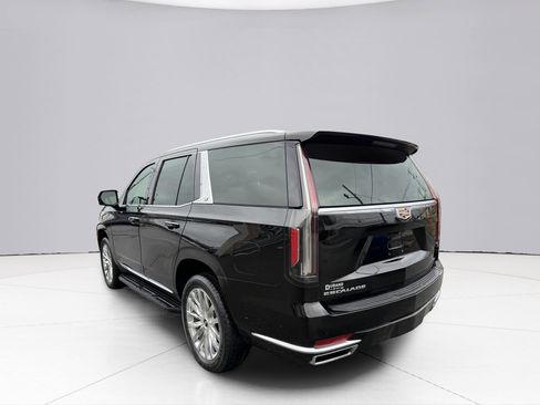 Used 2021 Cadillac Escalade Premium Luxury image 31